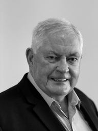 Peter Ryan -