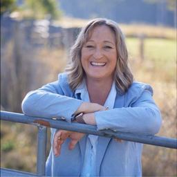 Jenny Magill - 