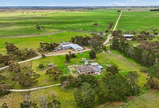 SA Mixed Farm For Sale Well-Suited To Sheep + Cattle