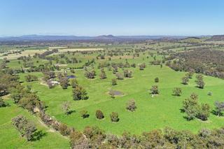 Luxurious Property For Sale On 103 Highly Productive Acres