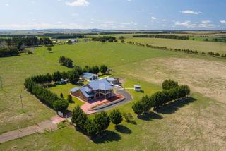 Enjoy Country Living At This Property For Sale NSW
