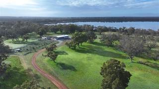 Stunning Lakeside Lifestyle Property For Sale WA