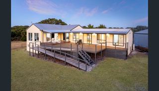 Farm For Sale - VIC - French Island - 3921 - Escape the Cost of Living Squeeze: Off Grid Home on 60 Acres of Pure Freedom 