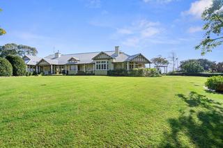 Grand Country House For Sale Bunbury WA