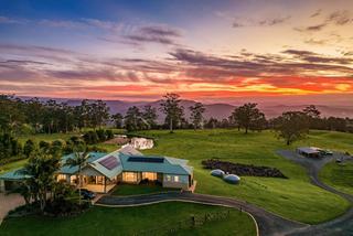 Private Acreage Property For Sale Tamborine Mountain QLD