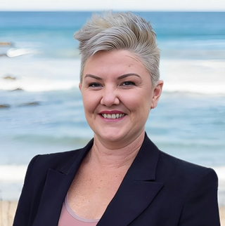 Dawn Mason - Ray White Batemans Bay & Moruya