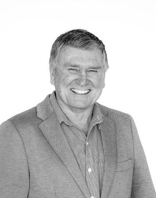 Neville Tutt - Zephyr Real Estate