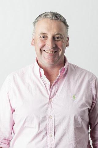 Callum Jones - The Pink Company Port Douglas