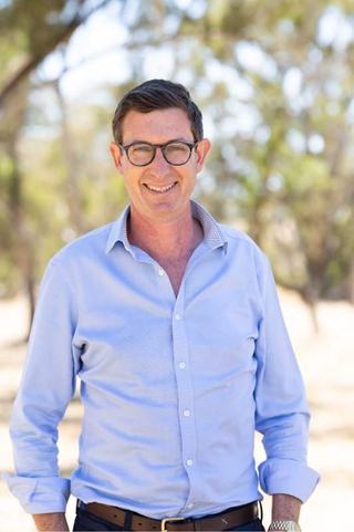 Sam Hayes - Toop + Toop Rural
