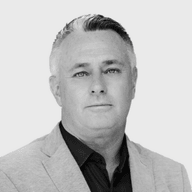 Paul Arthur - Queensland Sotheby’s International Realty Noosa
