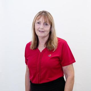 Robyn Land - Professionals Mackay