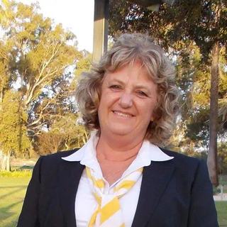Denise Borrillo - Ray White Bordertown