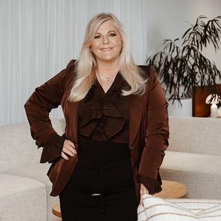 Kathleen Fry - OC Real Estate