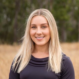 Bronte Newling - Ray White Biloela