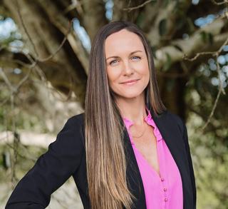 Connie Gore - Countryside Noosa