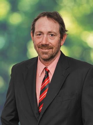 Peter Cook - Elders Farmland Real Estate QLD