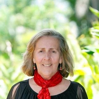 Gina McMillan - Redlands Coast Realty