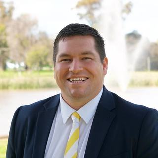 Brendon Allegri - Ray White Rural Condobolin