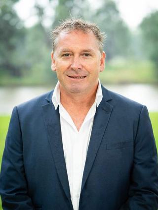 Brendan Lee - Paull & Scollard Nutrien Ag Solutions