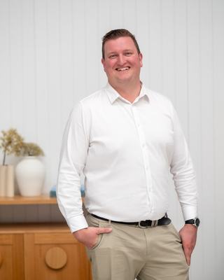 Peter May - Harcourts Coast & Lifestyle