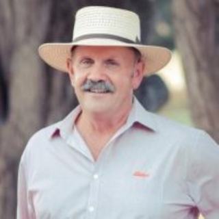 Greg Tuckett - Elders Real Estate Melbourne