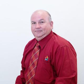 Gavin Barfield - Professionals Mackay