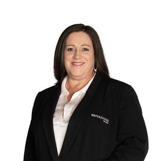 Tracey Richards - Water House Real Estate