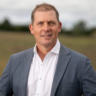 Peter Gordon - Nutrien Harcourts Armidale