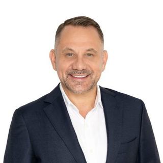 Garry Jones - Lawto's Barefoot Real Estate