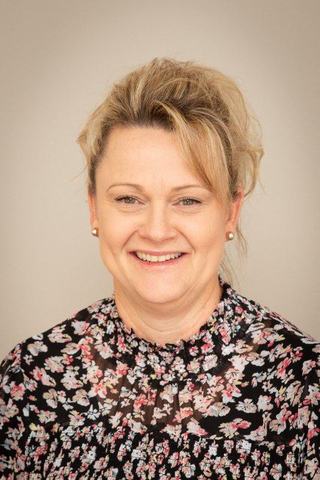 Lisa Curry - Harold Curry Real Estate