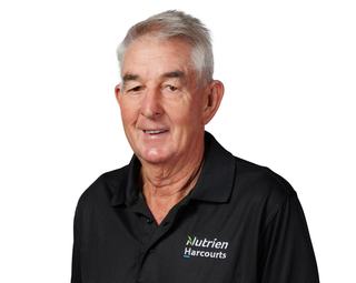Phil Becker - Nutrien Harcourts Midvale