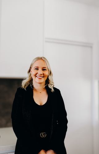 Olivia Hayne - Robertson Real Estate