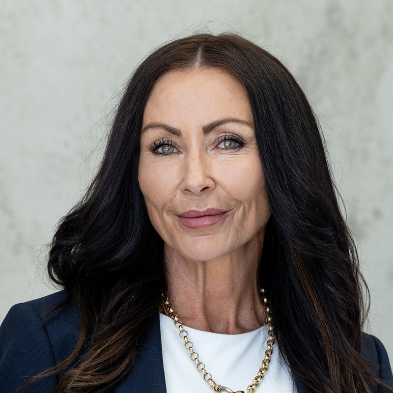 Deb Clarke - Harcourts One Group Gympie