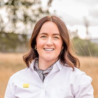 Nicole Connolly - Ray White Biloela