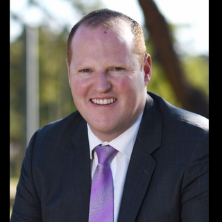 Philip Kelly - Ray White Rural Bangalow