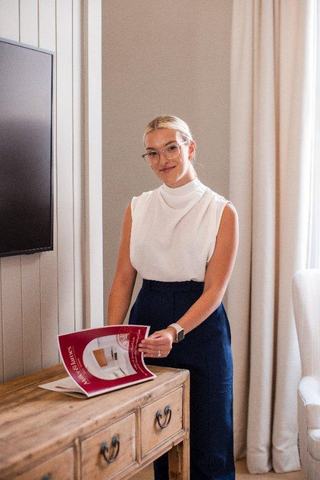 Tasmin Muller - Miller & James Real Estate