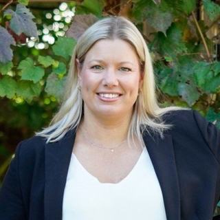 Katie Constable - Raine & Horne Kurri Kurri