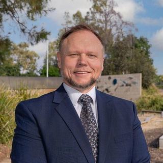 Grant Harris - Raine & Horne Wagga Wagga