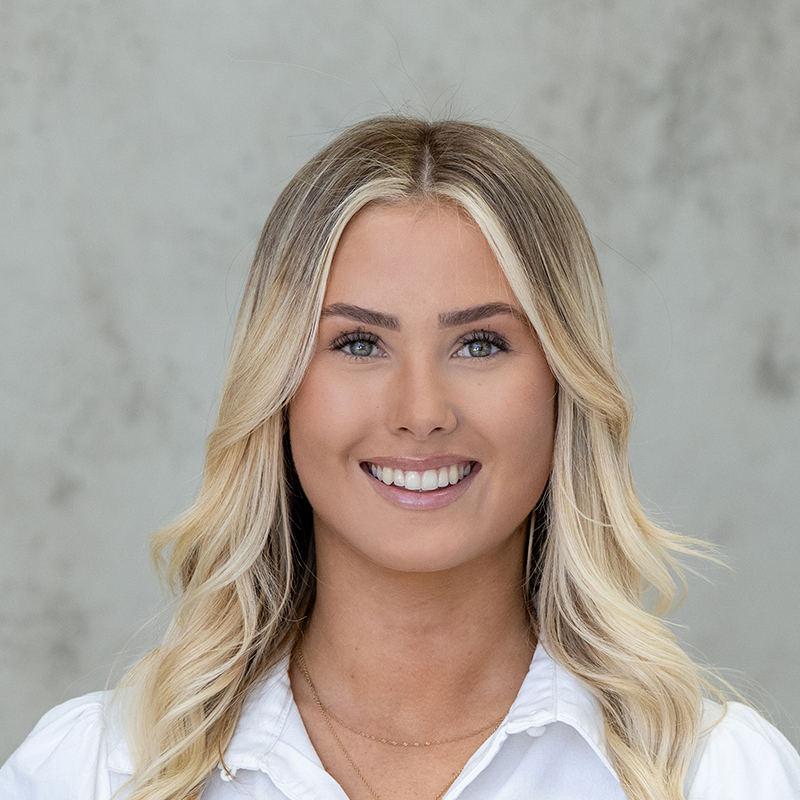 Phoebe Mackenzie - Harcourts One Group Gympie