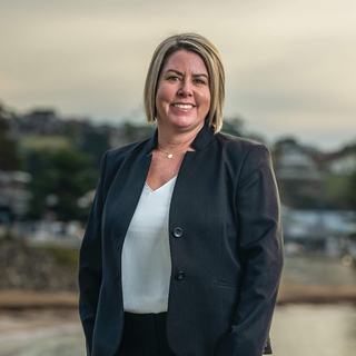 Amanda Breen - Roberts Real Estate Ulverstone