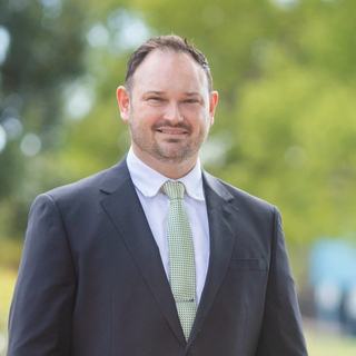 Daniel Newton - Ray White Rural Manning Valley