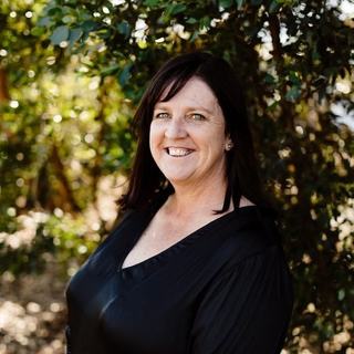 Sharyn Featherby - Broad Realty