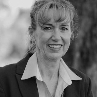 Brenda Williams - Raine & Horne Dubbo