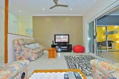 Farm Sold - QLD - Agnes Water - 4677 - BEST FAMILY HOME - IN THE BEST LOCATION!  (Image 2)
