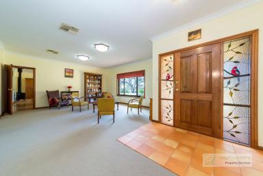 Farm Sold - SA - Evanston Park - 5116 - A hidden gem - on approx 2.014 HA. 
Enjoy the spacious surroundings inside and out!  (Image 2)
