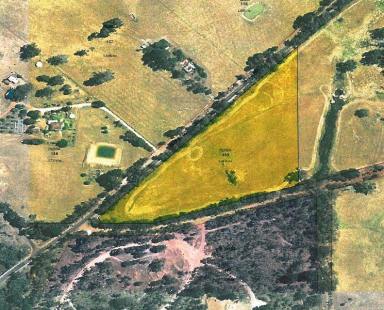 Farm Sold - WA - Boyup Brook - 6244 - CORNER BLOCK- OPEN TO OFFERS  (Image 2)