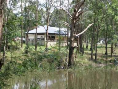 Farm Sold - NSW - Grose Wold - 2753 - LOVELY 25 ACRE PROPERTY WITH SANDSTONE RESIDENCE - LARGE DAM - GREAT HORSE PROPERTY  (Image 2)