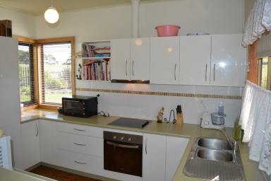 Farm Sold - TAS - Scotchtown - 7330 - THIS ONE HAS IT ALL!!!!  (Image 2)