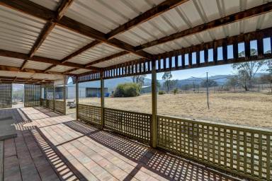 Farm Sold - NSW - Piallamore - 2340 - Position & Lifestyle  (Image 2)