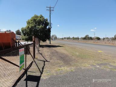 Farm Sold - QLD - Dalby - 4405 - VACANT INDUSTRIAL LAND  (Image 2)